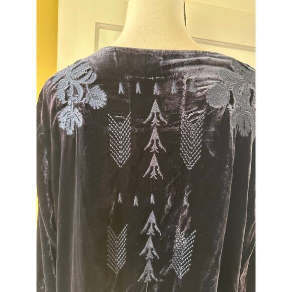 Johnny Was Los Angeles Holland Embroidered Tunic In Navy Blue Velvet 1X - Picture 12 of 15
